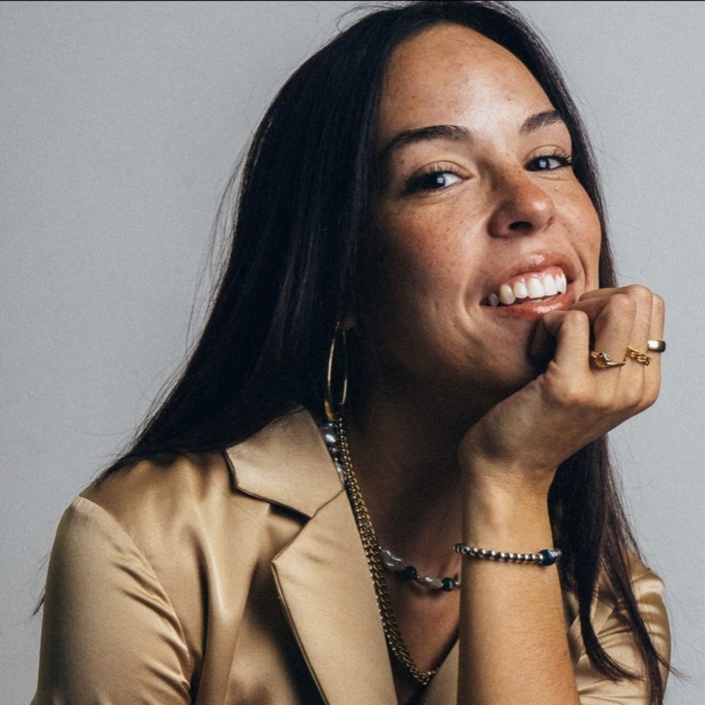 Meet your Posher, Elle